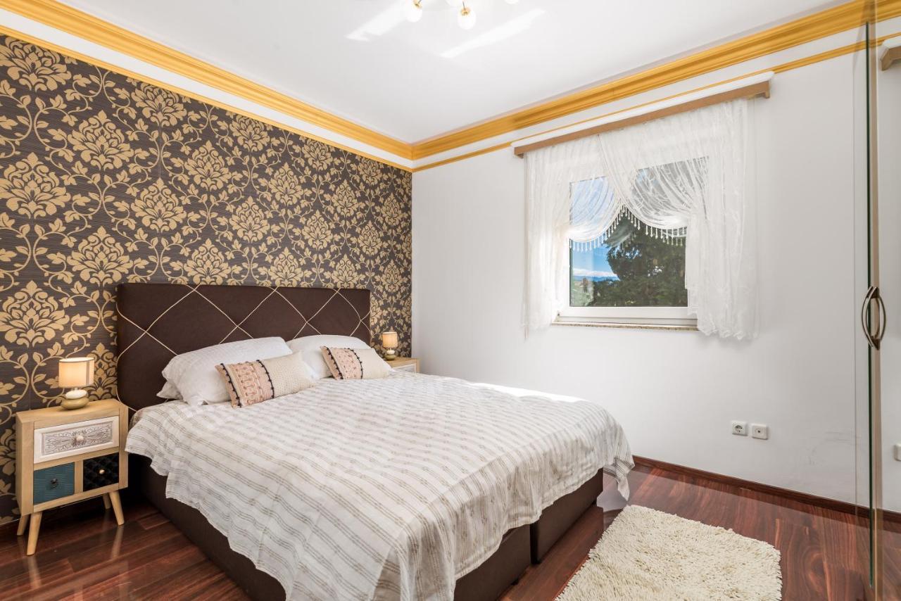 Apartment All For You - With A Swimming Pool Opatija Exteriör bild