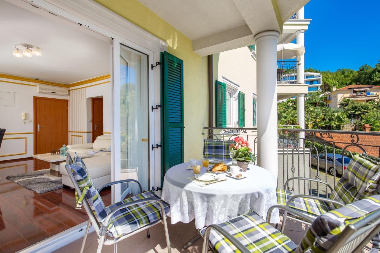 Apartment All For You - With A Swimming Pool Opatija Exteriör bild